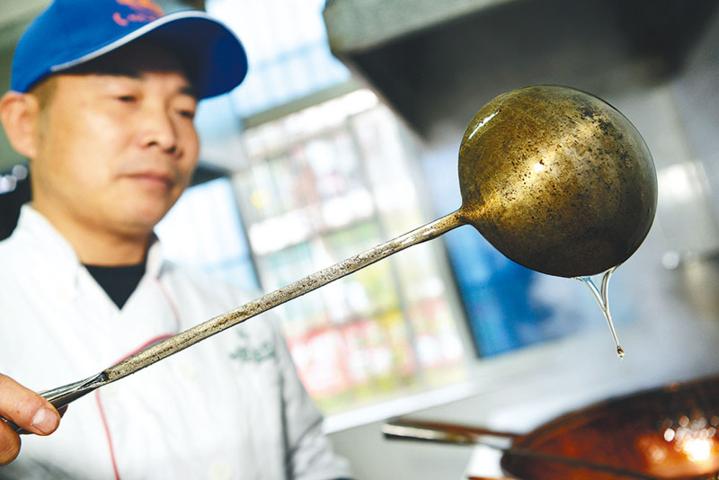 亲手制作特色菜，一次难忘的美食工作坊之旅