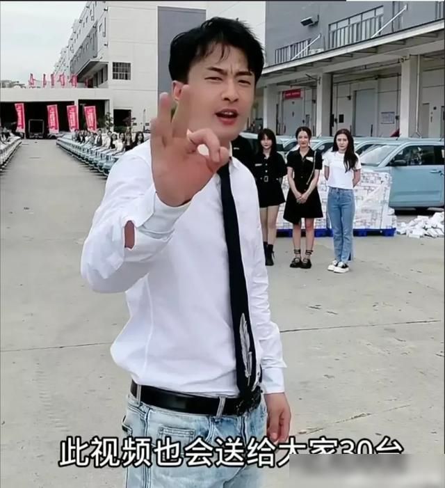 澳门必中三肖三码凤凰网直播,持续计划解析_升级版56.155