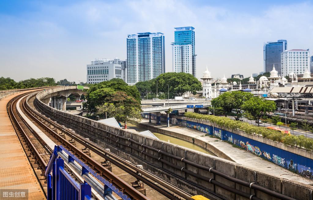 实践基础学习，锻炼学生能力的关键路径