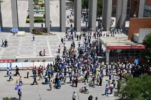 银川城市发展与民生保障综合报道，官方回应，民众无需过度紧张